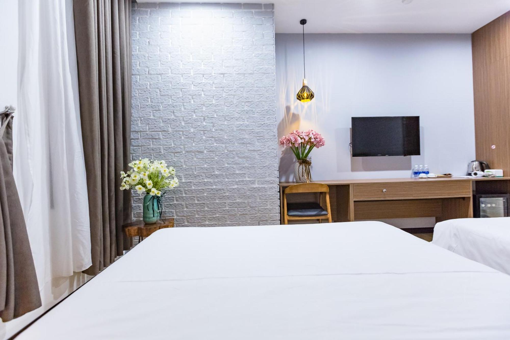 เดอะ จี โฮเต็ล เว้ Hotel ภายนอก รูปภาพ